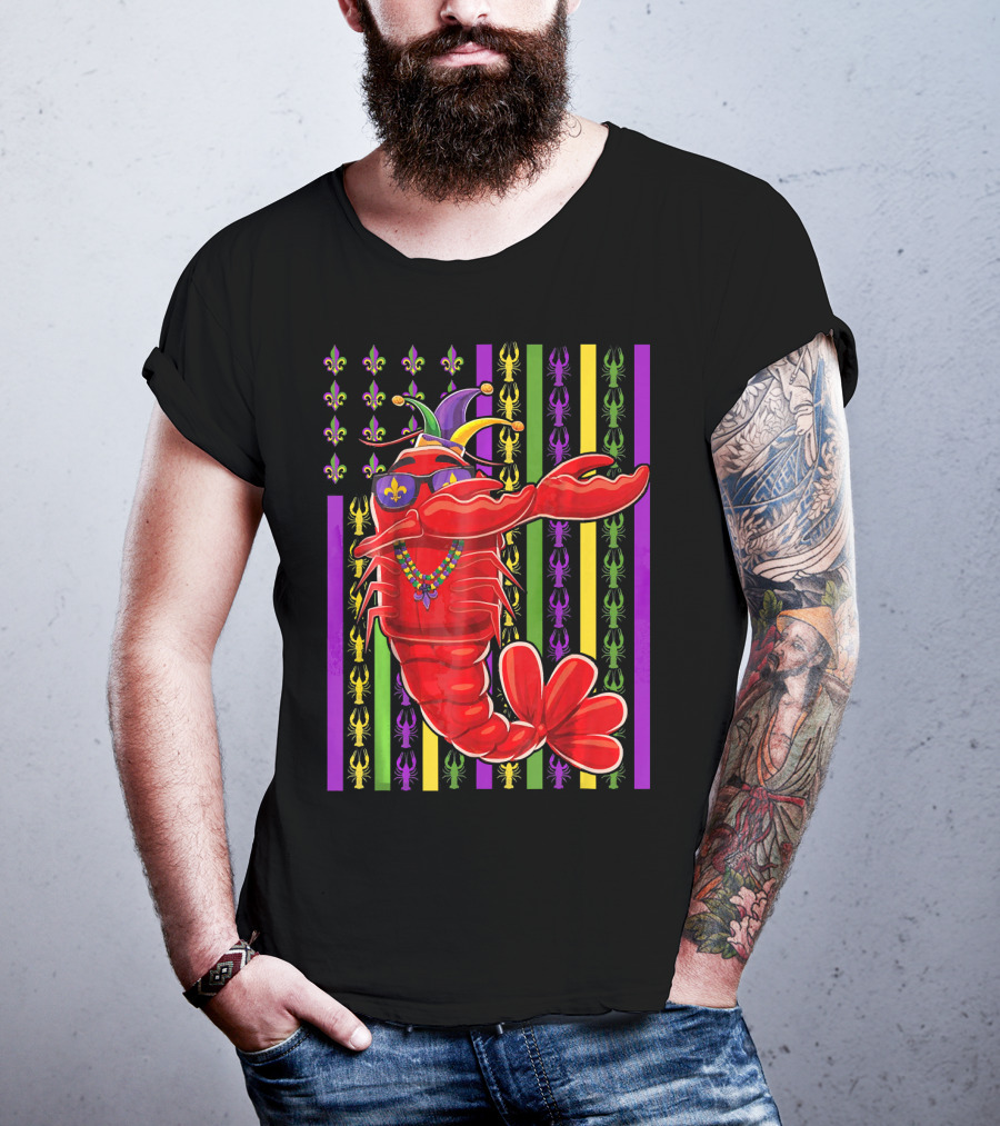 Funny Mardi Gras Crawfish Dabbing Americ Jester Hat Beads Fleur-de-Lis Stripes T-Shirt