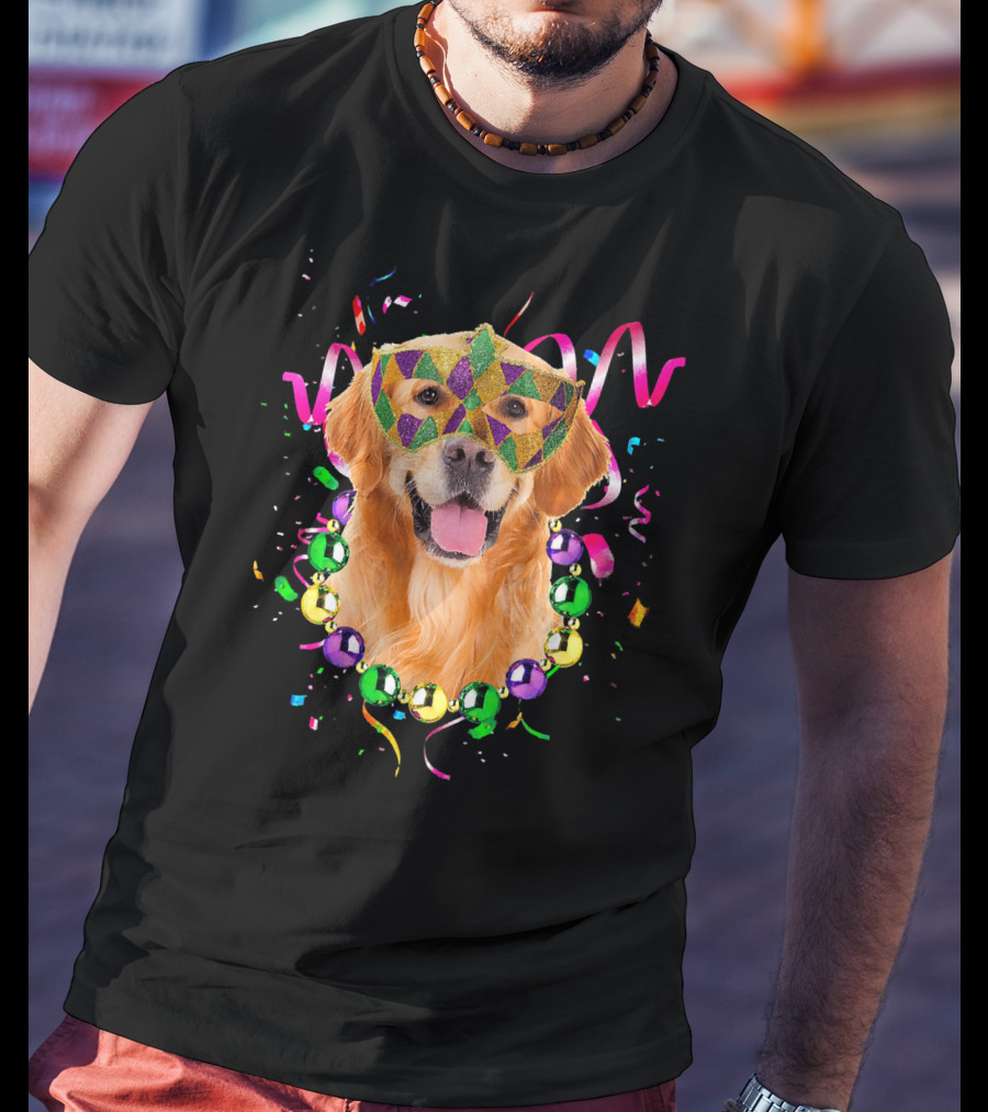 Golden Retriever Mardi Gras Mask And Beads T-Shirt