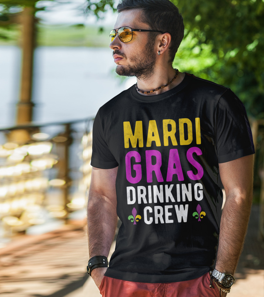 Mardi Gras Drinking Crew Fleur De Lis T-Shirt