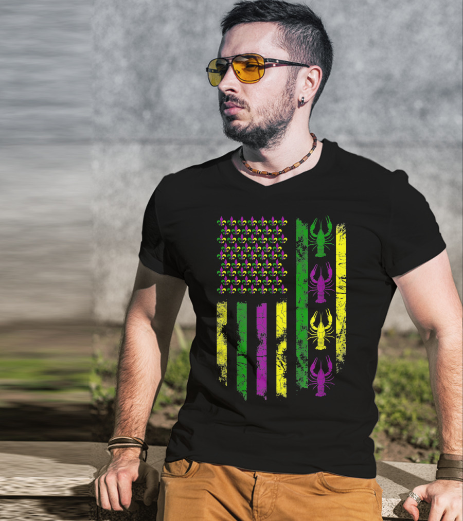 Mardi Gras Fleur-de-Lis Crawfish Flag In Purple Green Gold T-Shirt