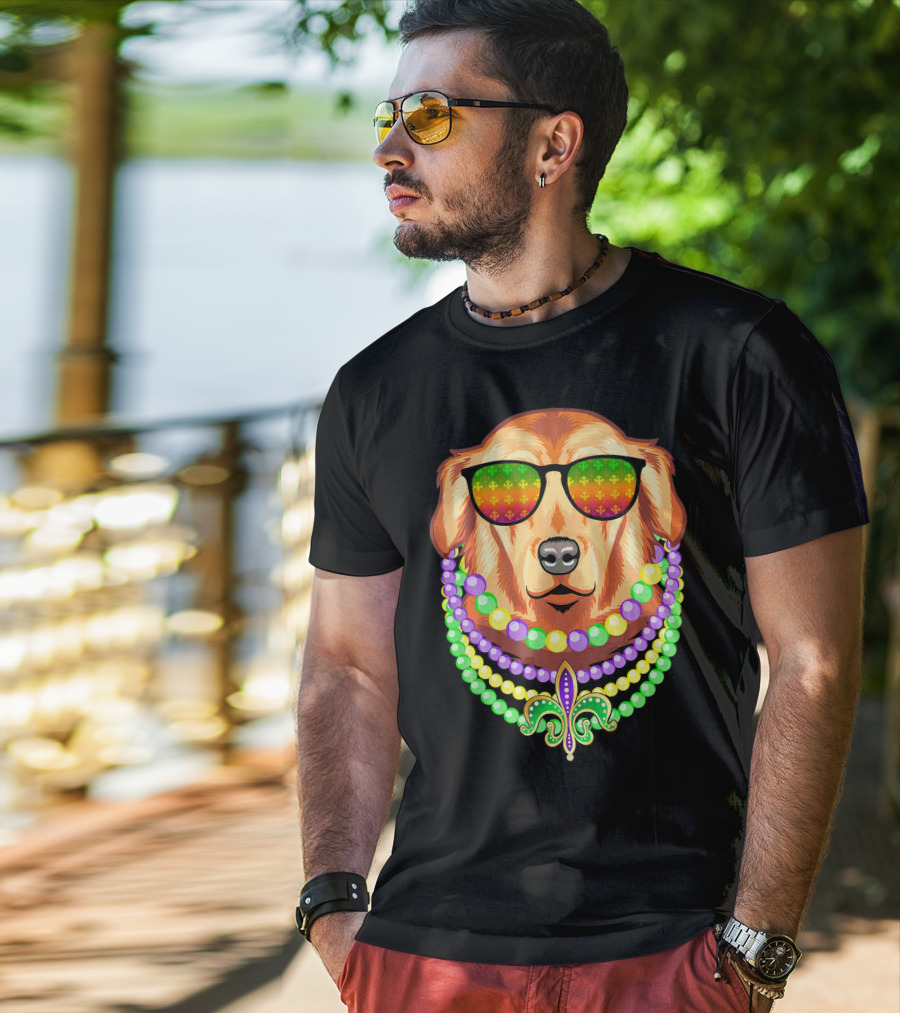Beads And Golden Retriever Mardi Gras Fleur-de-Lis Colorful Glam Co T-Shirt