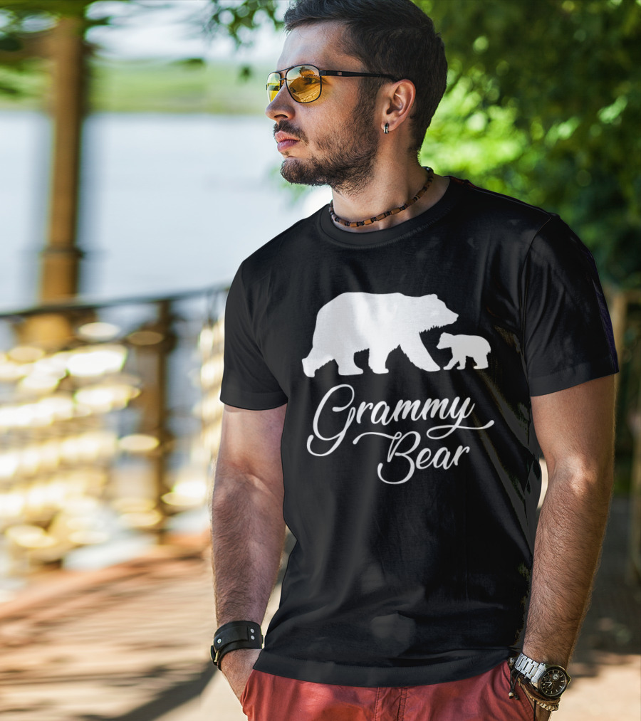 Grammy Bear Grandmother Cute Bear Cubs T-Shirt