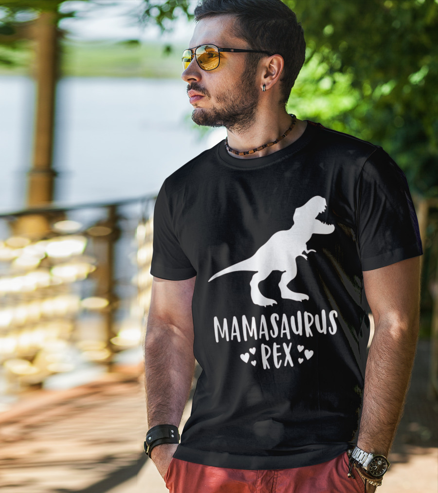 Mamasaurus Rex Mother Dinosaur With Hearts T-Shirt