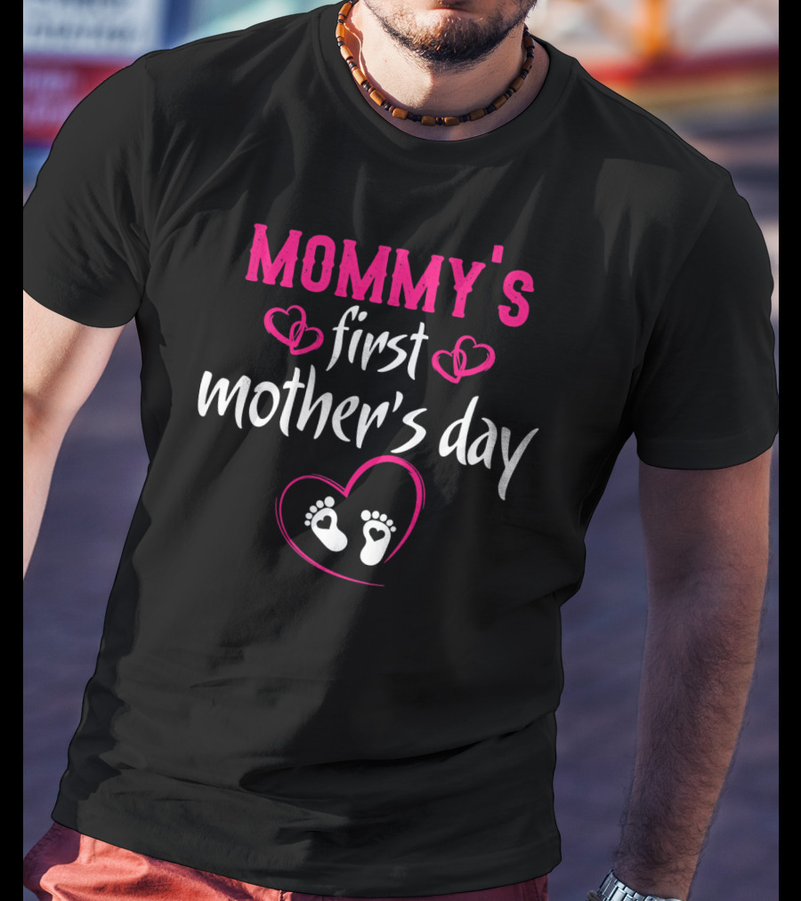 Mommy's First Mother's Day Baby Footprints Heart T-Shirt