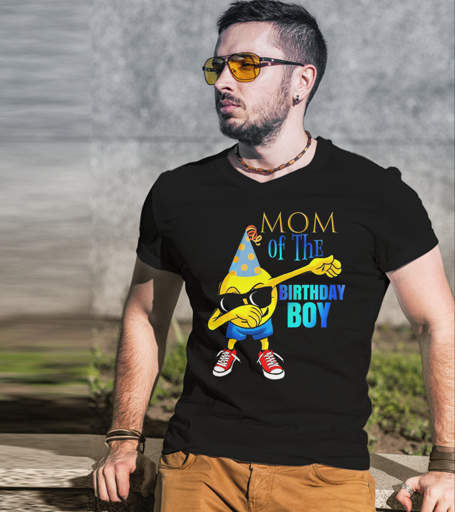 MOM Of The Birthday Boy Dancing Dabbing Emoji T-Shirt