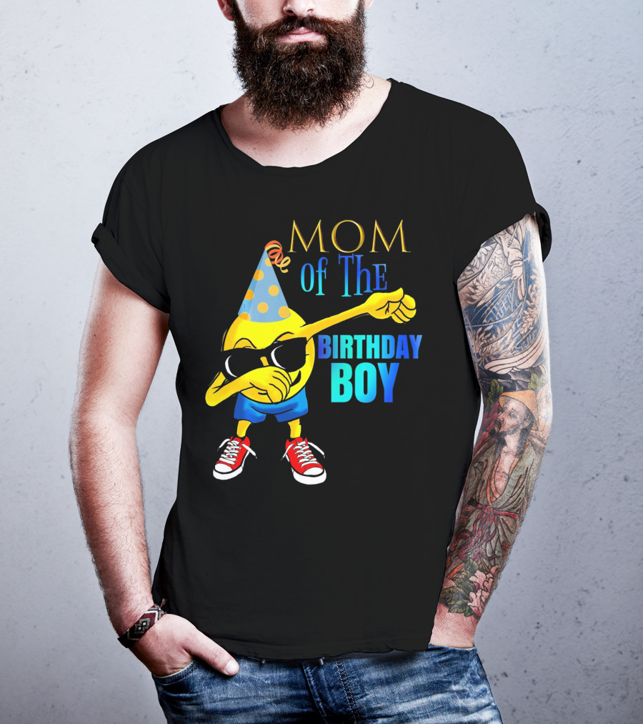 MOM Of The Birthday Boy Dancing Dabbing Emoji T-Shirt