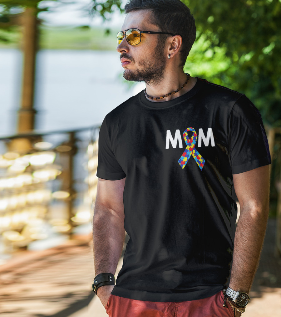 MOM Autism Puzzle Ribbon Awareness T-Shirt