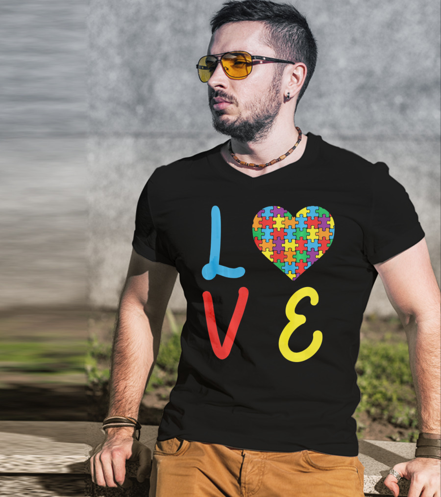 Love Autism Awareness Day Autism Puzzle Heart T-Shirt