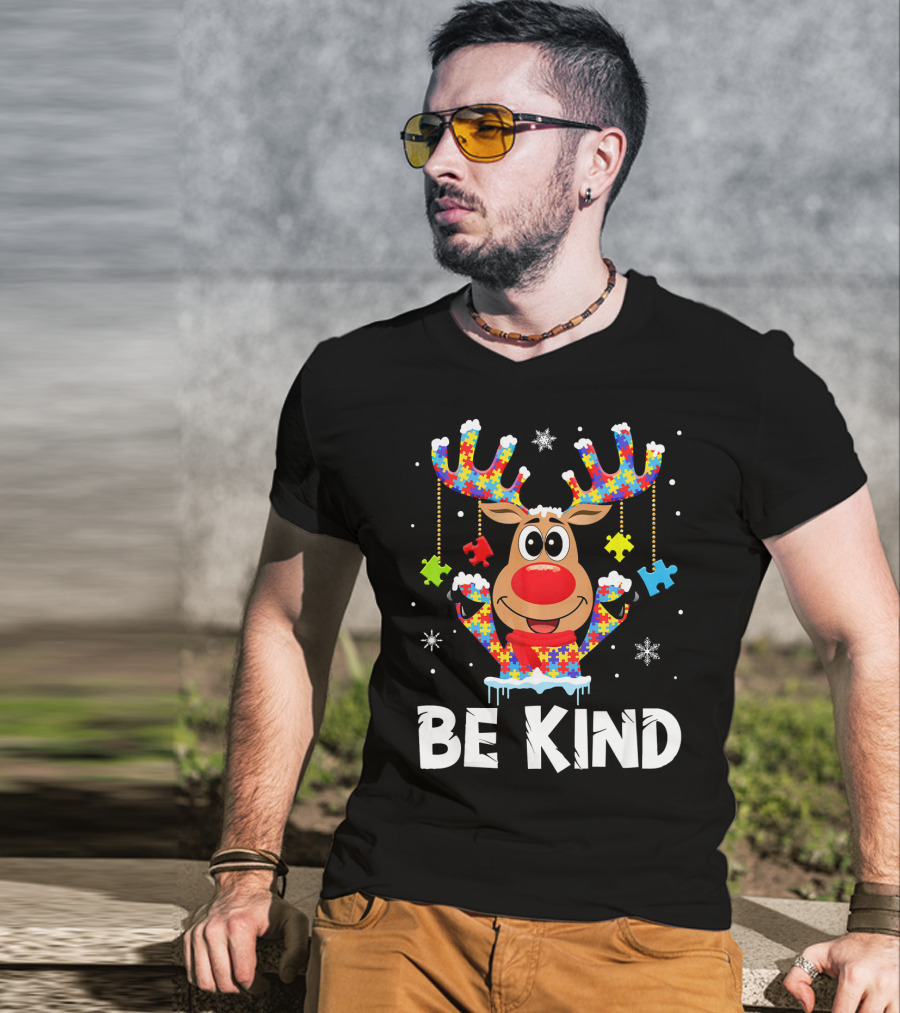 Be Kind Reindeer Puzzle Pieces Autism Awareness T-Shirt
