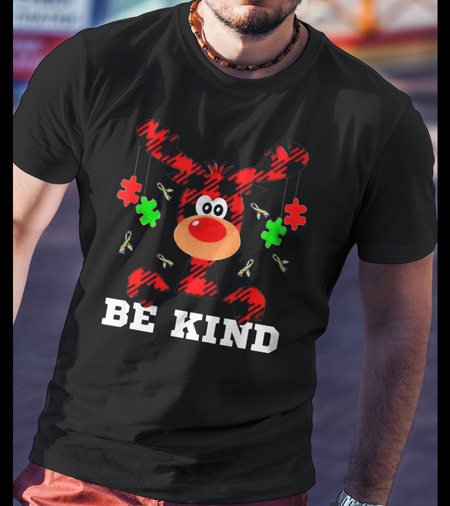 Be Kind Autism Awareness Christmas Reindeer Puzzle Pieces T-Shirt