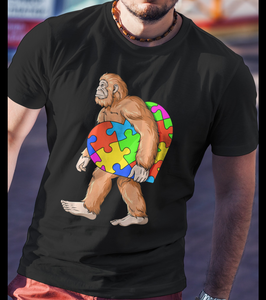 Bigfoot Holding Heart-Shaped Autism Awareness Puzzle T-Shirt