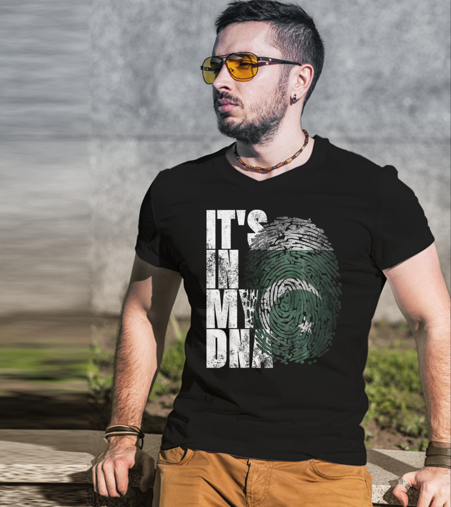 It's In My DNA Pakistani Flag Fingerprint T-Shirt