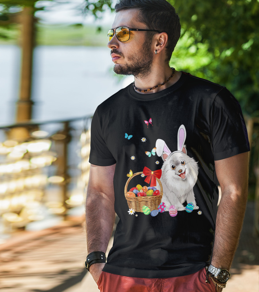 Samoyed Bunny Ear Rabbit Easter Eggs Basket Butterflies T-Shirt