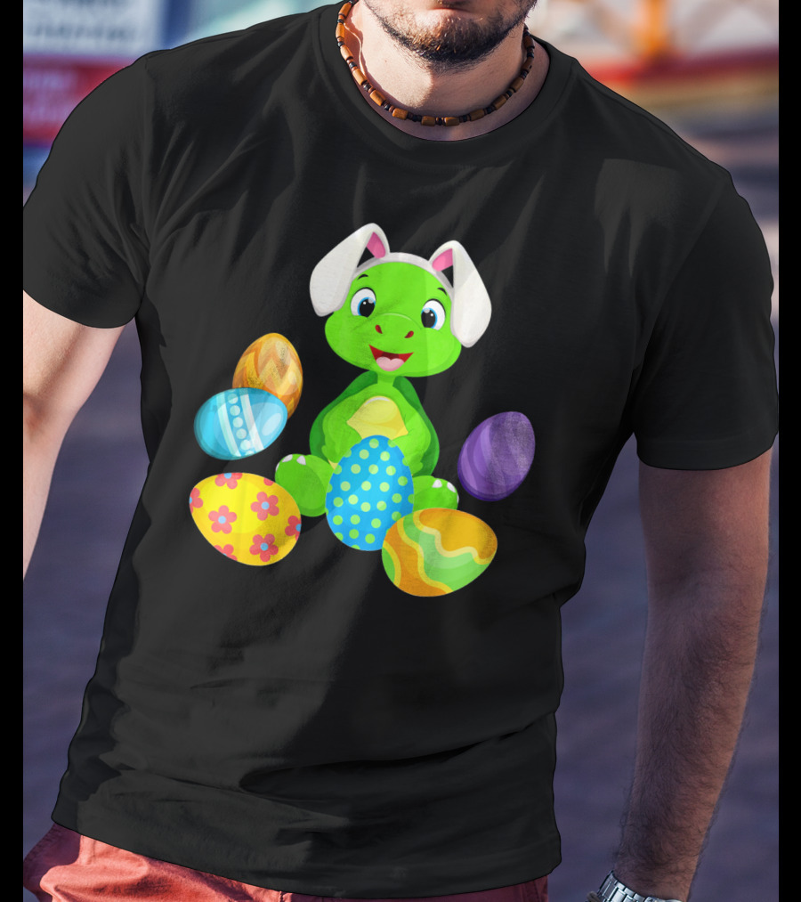 Turtle Bunny Rabbit With Hat Holding Easter Eggs T-Shirt