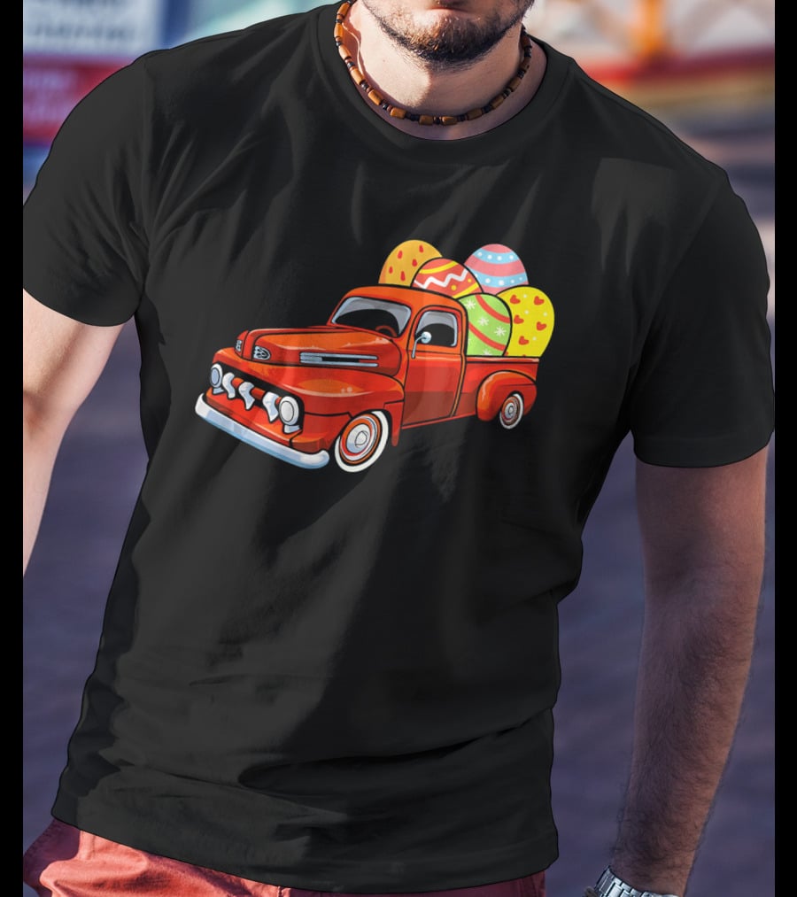 Vintage Easter Egg Pickup Truck With Colorful Eggs T-Shirt