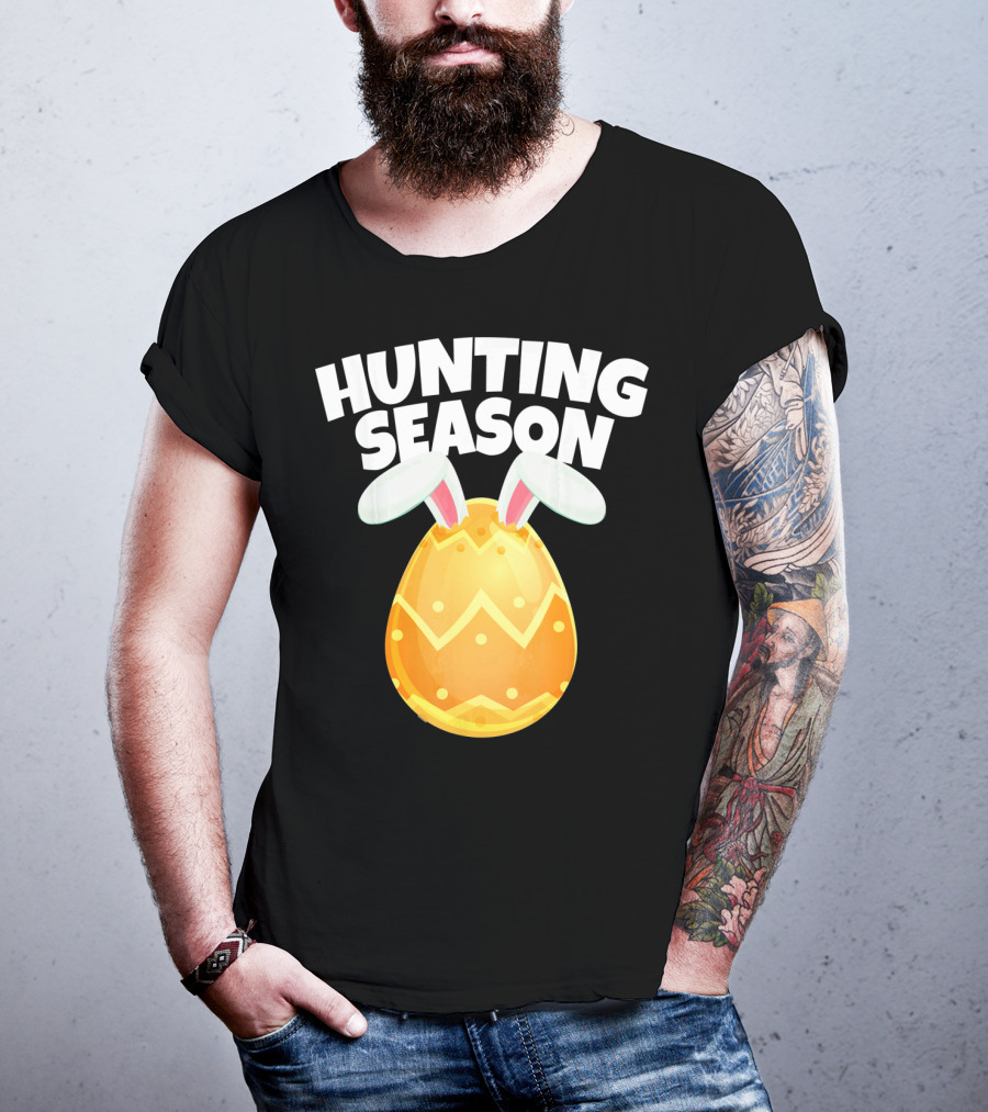 Hunting Season Happy Easter Egg Bun With Bunny Ears T-Shirt