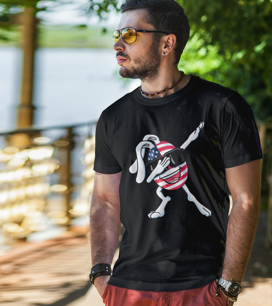 Funny Dabbing Easter Bunny American Flag Egg USA T-Shirt