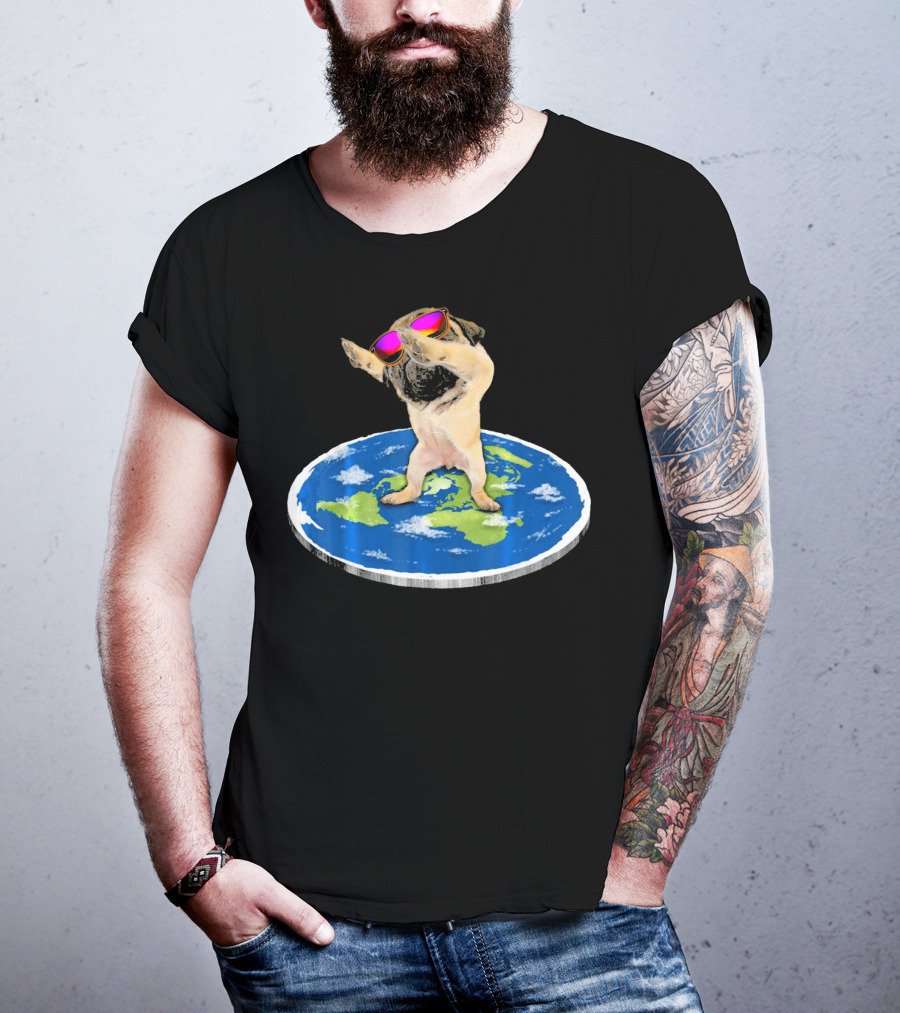 Flat Earth Pug Dabbing With Sunglasses On World Map T-Shirt