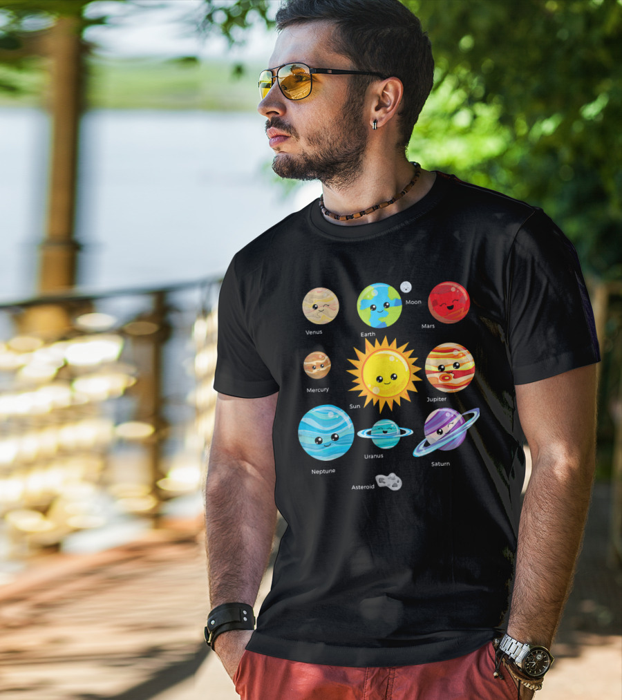 Solar System Planets Earth Moon Sun Venus Mars Mercury Jupiter Neptune Uranus Saturn Asteroid Cartoon T-Shirt