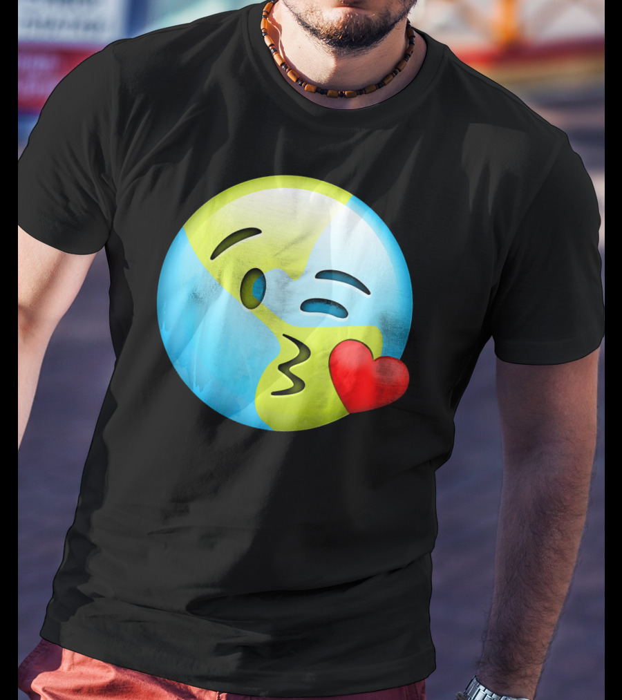 Cute Earth Day Kiss Emoji Lips Kids Emoticon T-Shirt