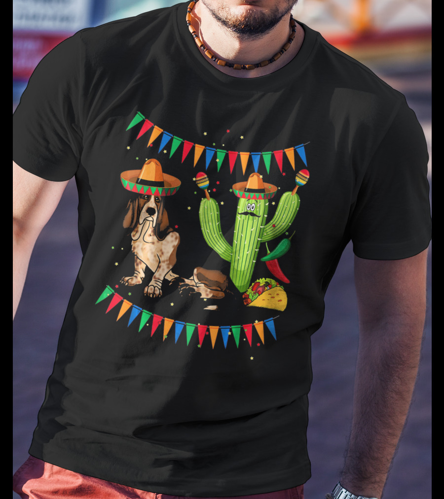 Sombrero Basset Hound Dog Mexico Cinco Cactus Taco Fiesta Decor T-Shirt