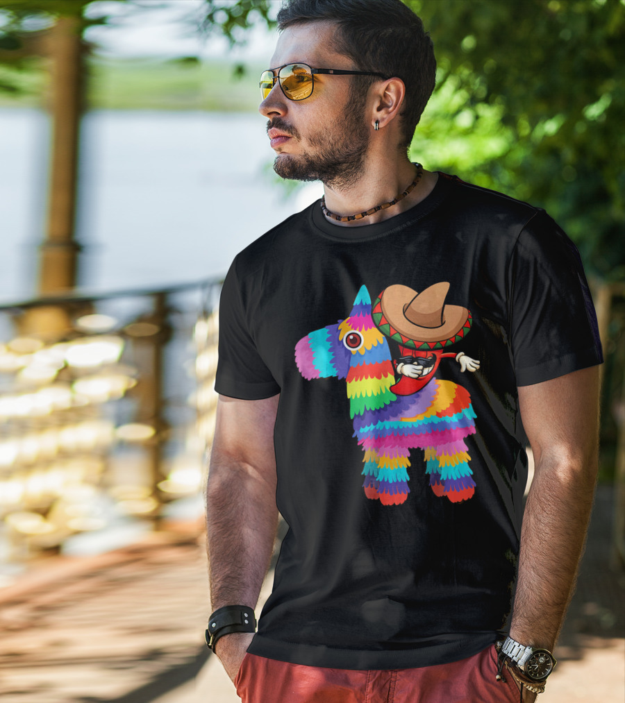 Dabbing Chili Pepper Piñata Cinco Sombrero Fun T-Shirt