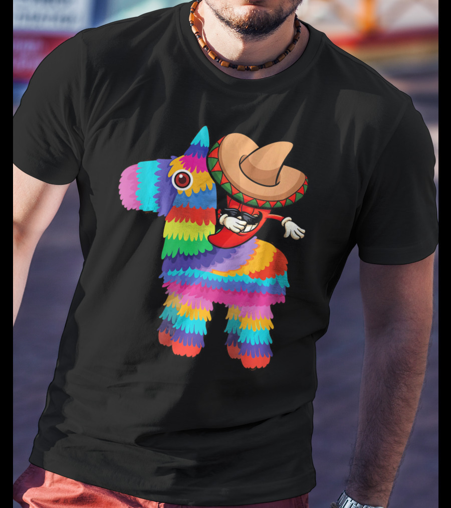 Dabbing Chili Pepper Piñata Cinco Sombrero Fun T-Shirt