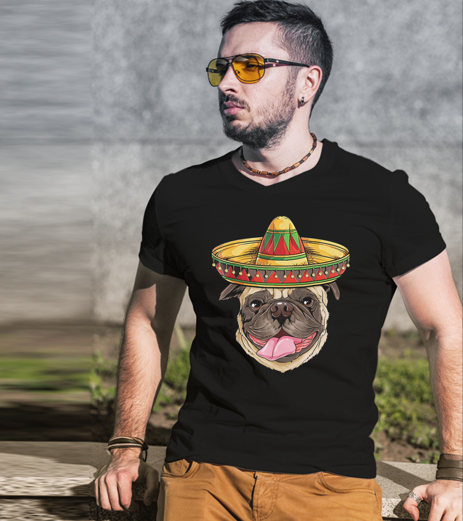 Cinco De Mayo Sombrero Pug T-Shirt
