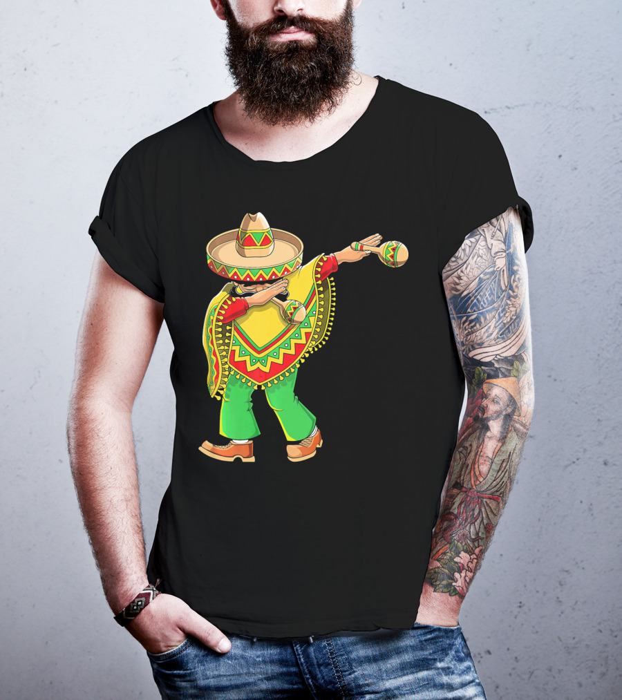 Dabbing Sombrero And Poncho With Maracas Fun T-Shirt