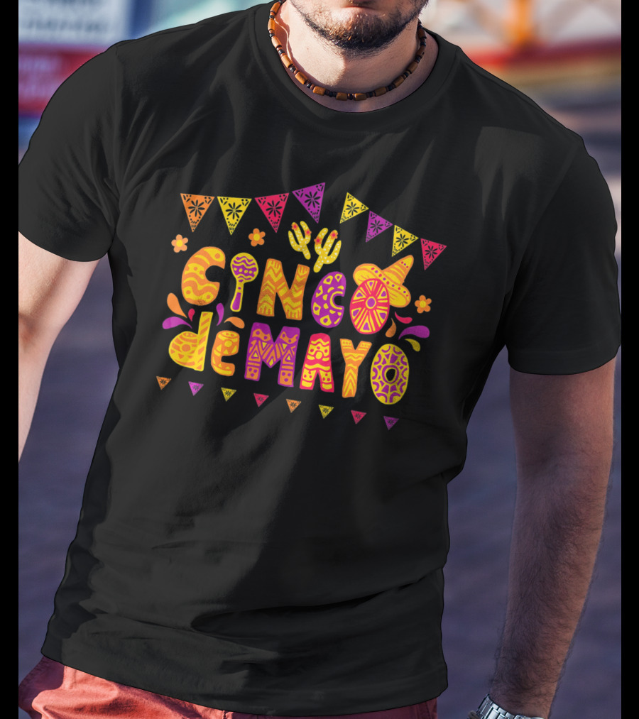 Cinco De Mayo Fiesta Celebration With Cactus And Sombrero T-Shirt