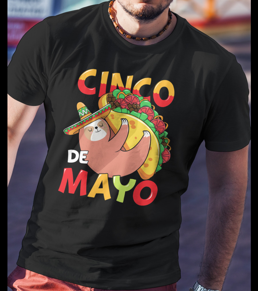 Cinco De Mayo Sloth With Sombrero And Taco T-Shirt