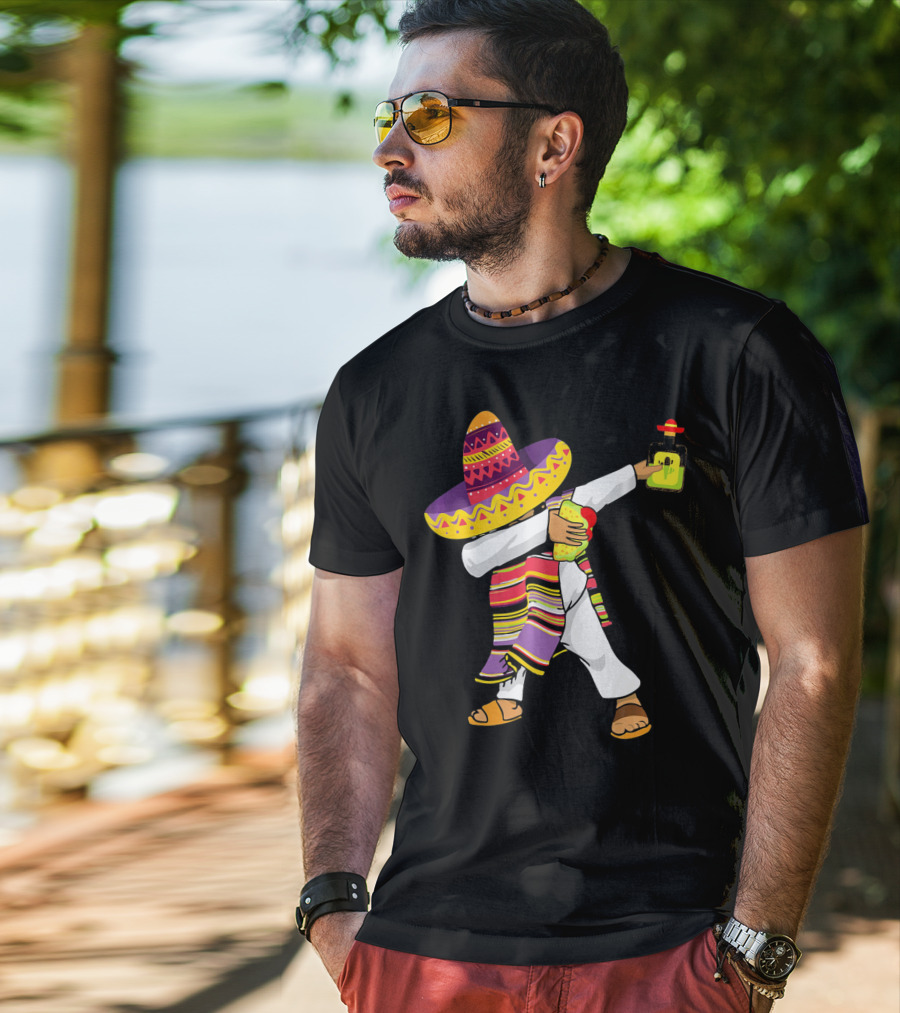 Mexican Poncho Dabbing Sombrero Cinco De Mayo Tequila T-Shirt