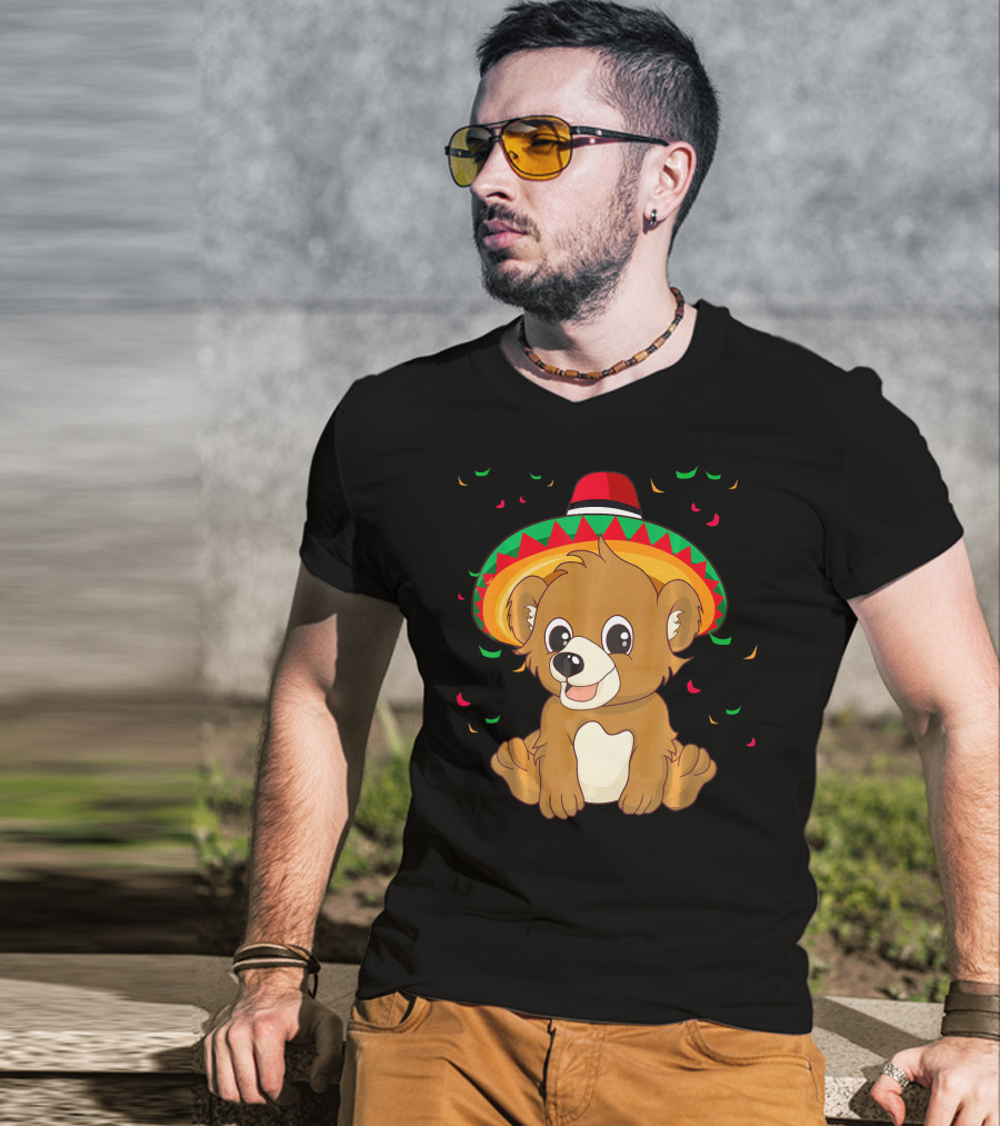 Cute Bear Cinco De Mayo 5th Of May Celebration Sombrero T-Shirt