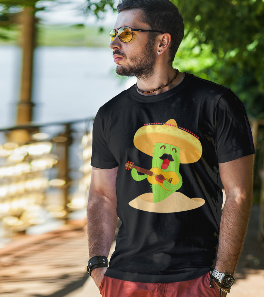 Happy Cinco De Mayo Cactus Guitarist With Sombrero T-Shirt