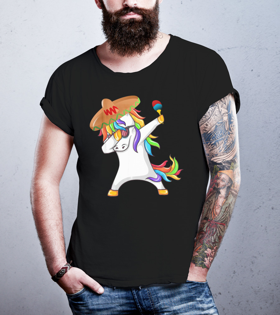 Sombrero Unicorn Dabbing With Maracas Cinco De Mayo T-Shirt