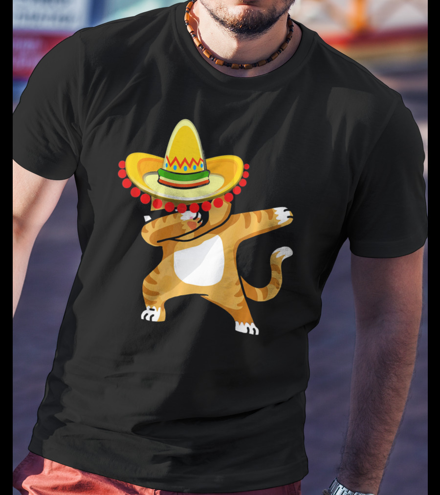 Cinco De Mayo Cat Dabbing Sombrero Fun T-Shirt