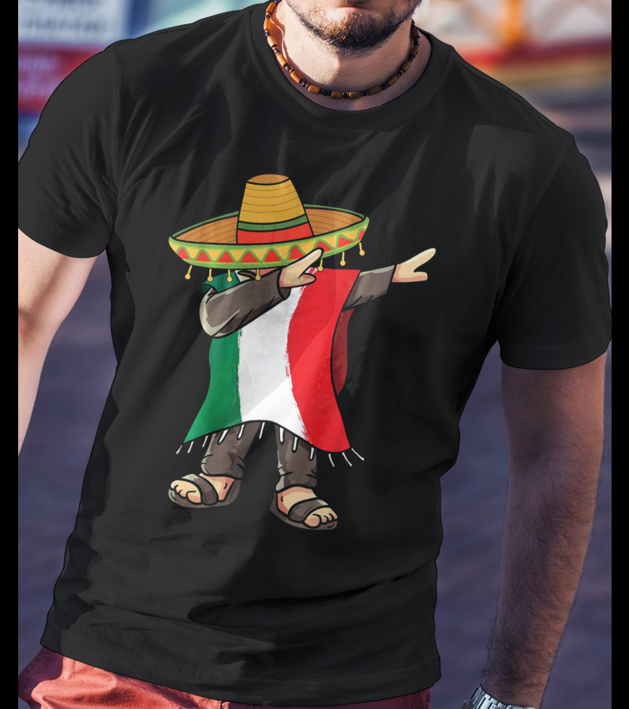 Mexican Flag Poncho Man Dabbing Cinco De Mayo Sombrero T-Shirt