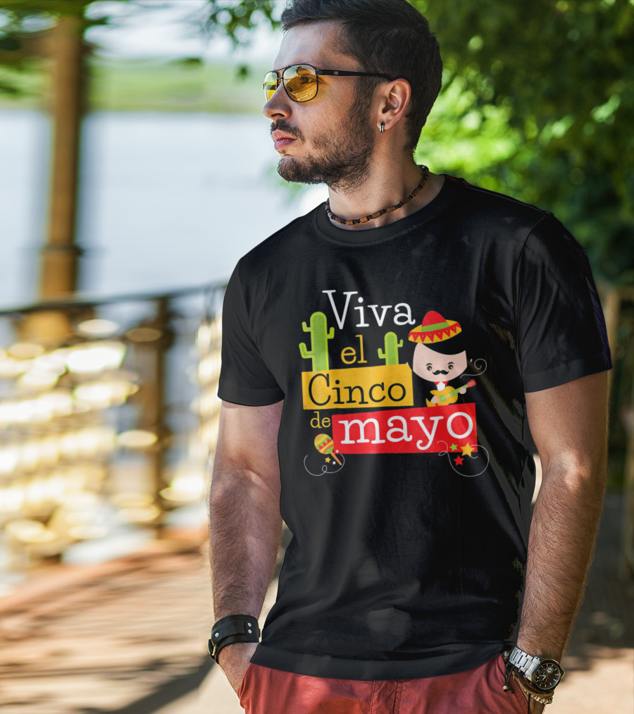 Viva El Cinco De Mayo Cactus Sombrero Guitar Mexico T-Shirt