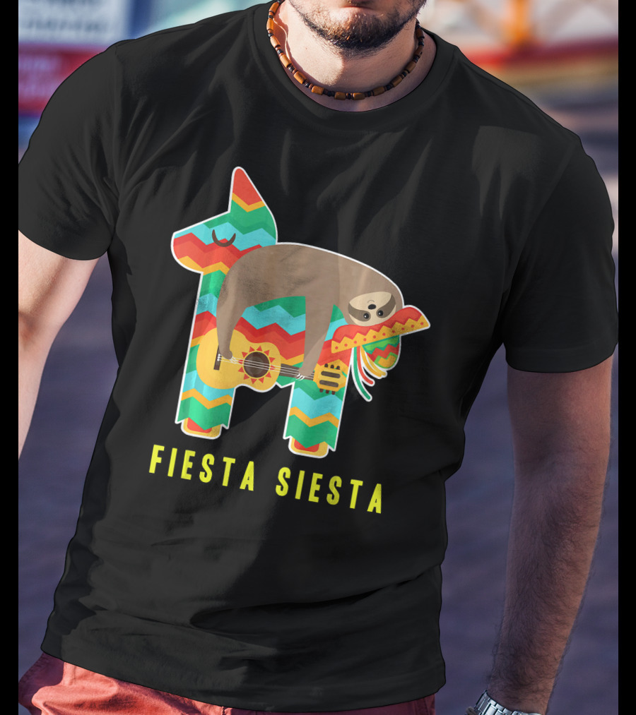Fiesta Siesta Pinata Sloth Sombrero Guitarra T-Shirt
