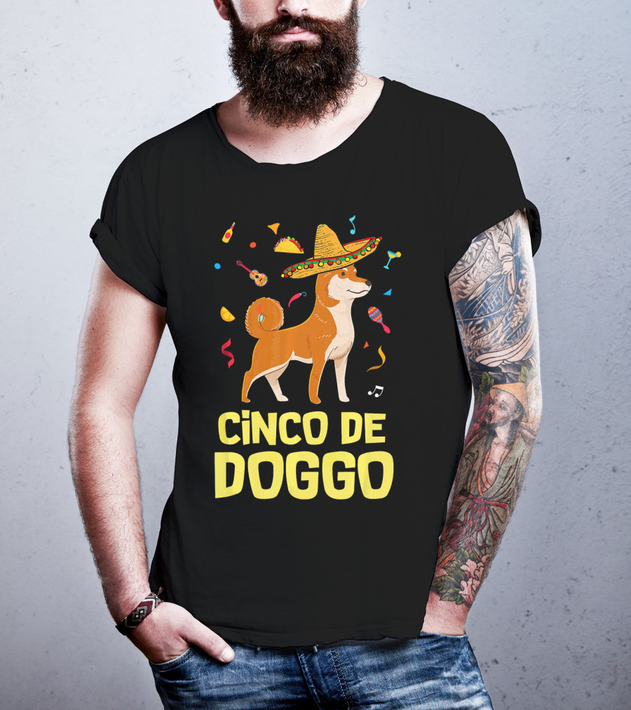 Funny Taco Sombrero Shiba Inu Doggo Cinco De Doggo T-Shirt