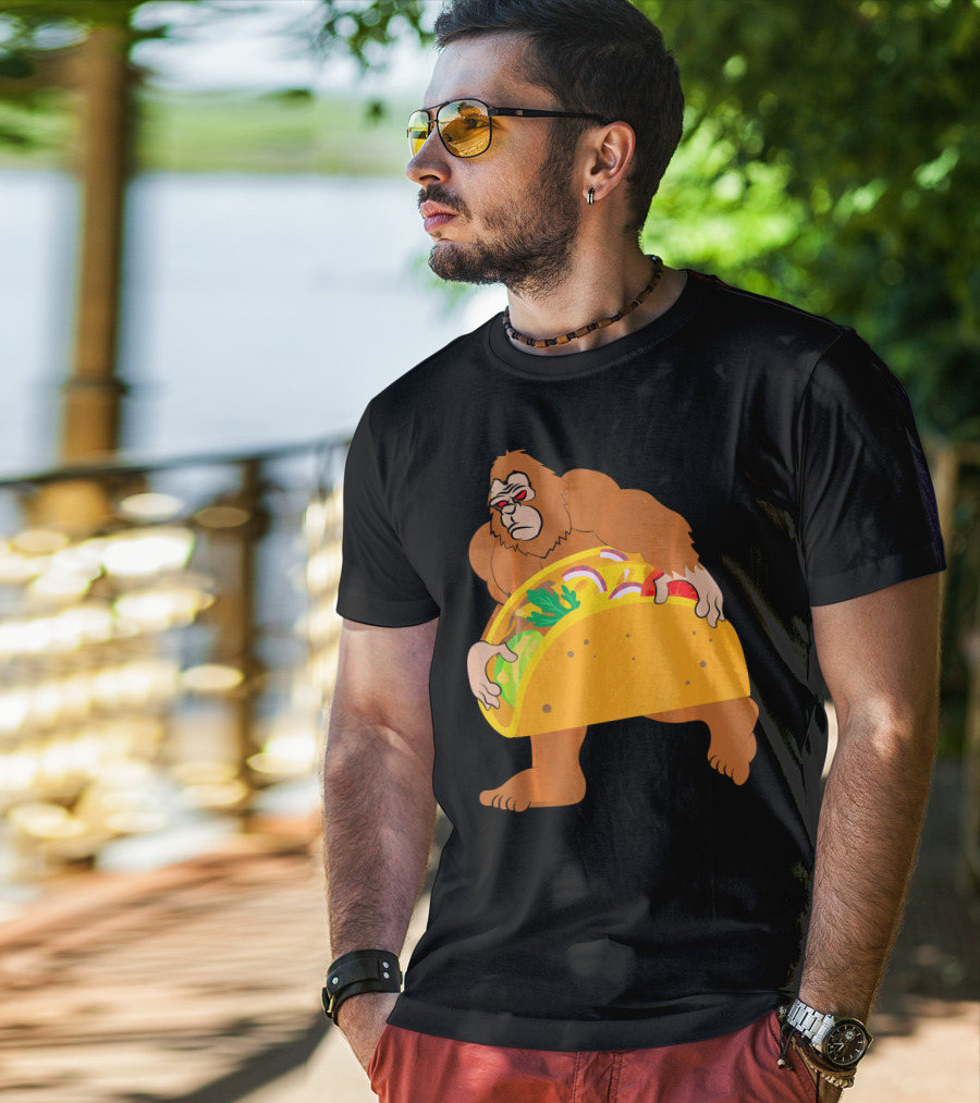Bigfoot Taco Cinco De Mayo T-Shirt