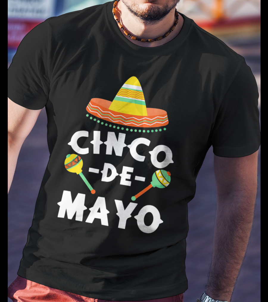 Cinco De Mayo Sombrero And Maracas T-Shirt