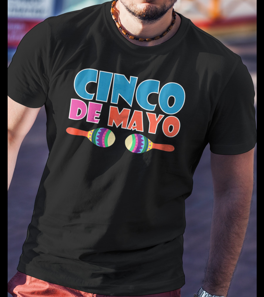 Cinco De Mayo Maracas Celebration Festival T-Shirt