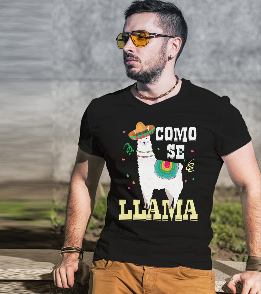 COMO SE LLAMA Cinco De Mayo Llama With Sombrero And Festive Colors T-Shirt
