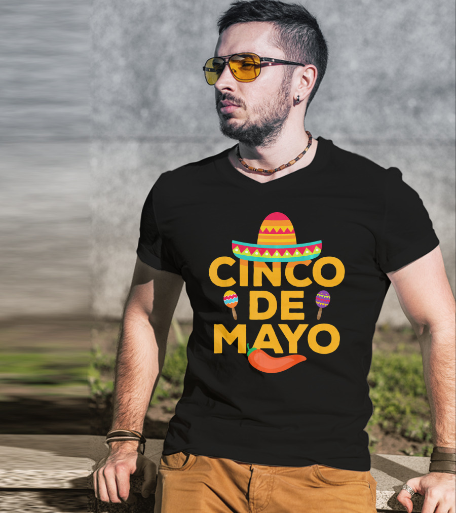 Cinco De Mayo Sombrero Maracas Pepper T-Shirt