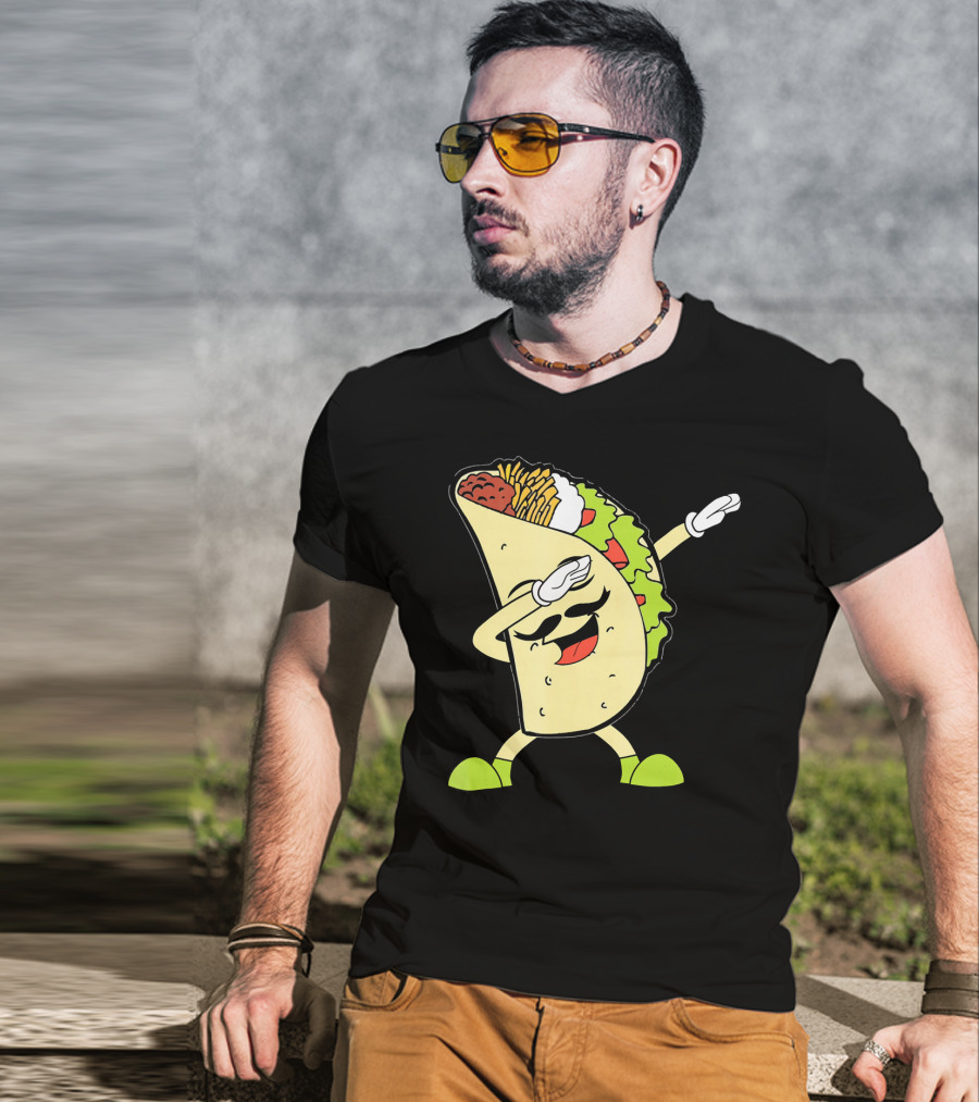 Dabbing Taco With Lettuce And Cheese For Taco Tuesday Or Cinco De Mayo T-Shirt