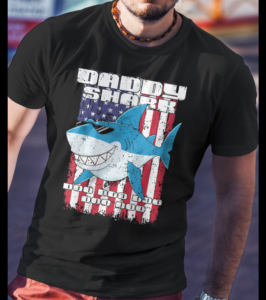 Daddy Shark Doo Doo Doo American Flag T-Shirt