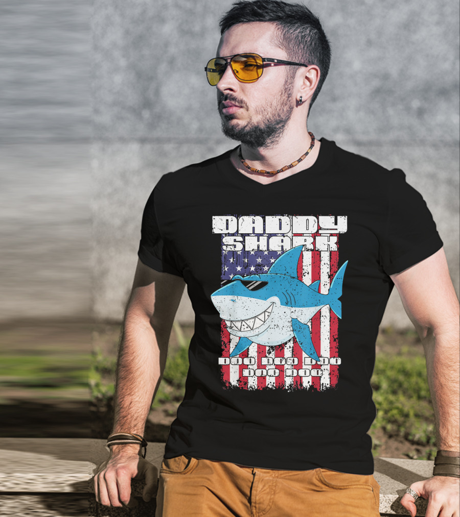 Daddy Shark Doo Doo Doo American Flag T-Shirt