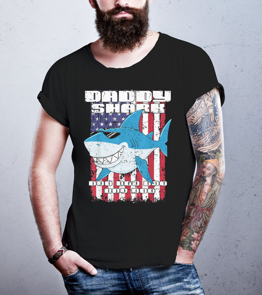 Daddy Shark Doo Doo Doo American Flag T-Shirt