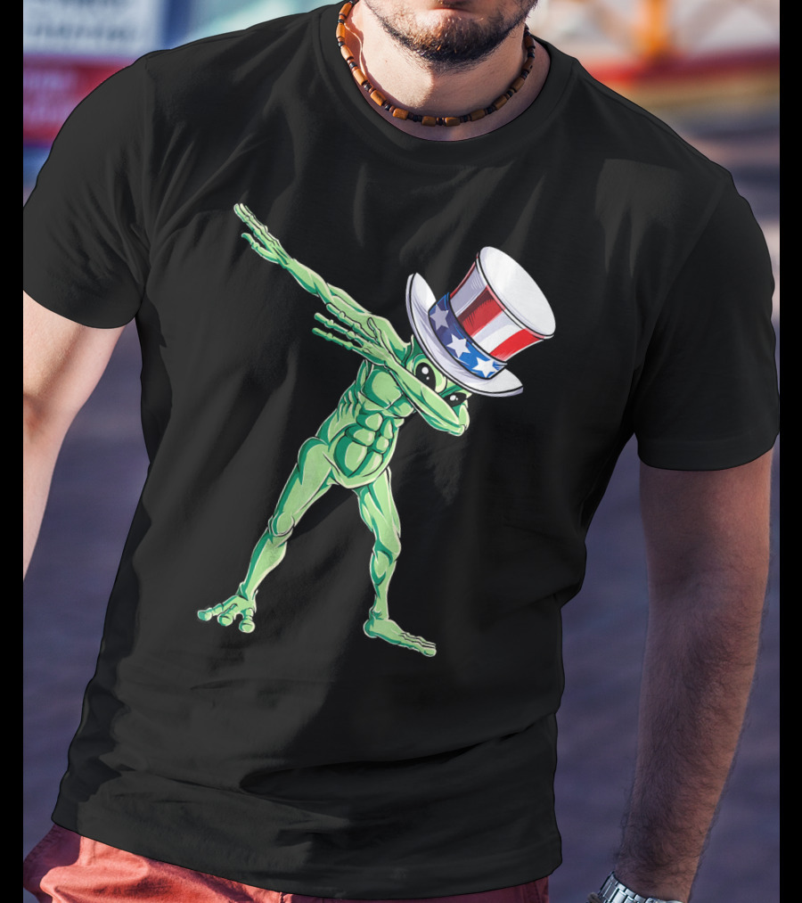 Dabbing Alien In American Uncle Sam Hat T-Shirt